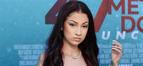 Bhad Bhabie marks 20th birthday by twerking on her。